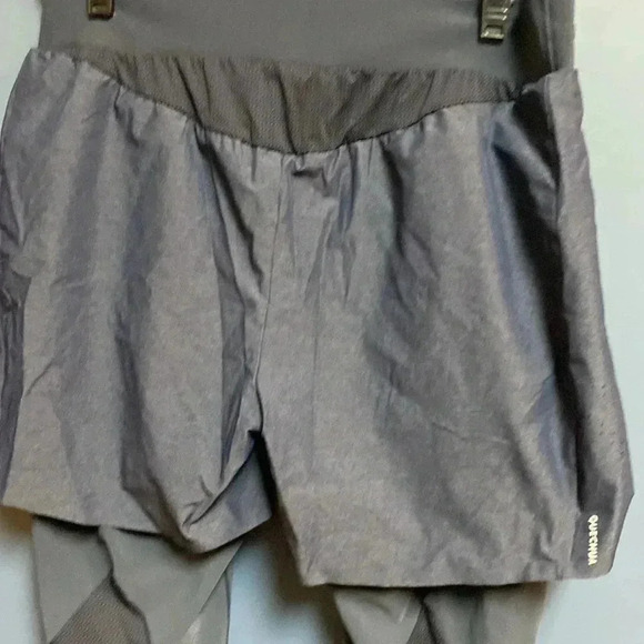 QUECHUA WO NAVY ATHLETIC LEGGINGS WITH OVER SHORTS  NYLON SPANDEX  BLEND NO TAGS - Picture 6 of 11